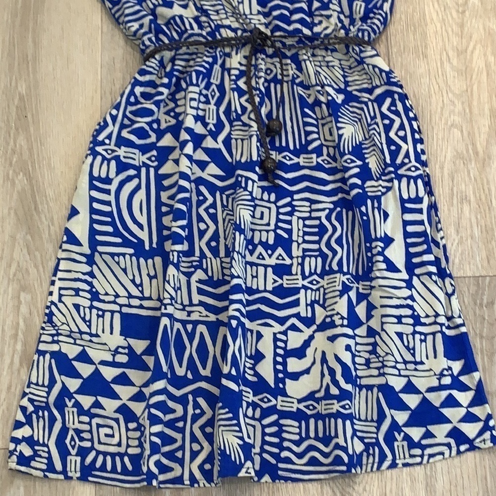 NWT Francesca’s Cobalt and Taupe One Shoulder Belted Mini Dress with Pockets M - Picture 3 of 6